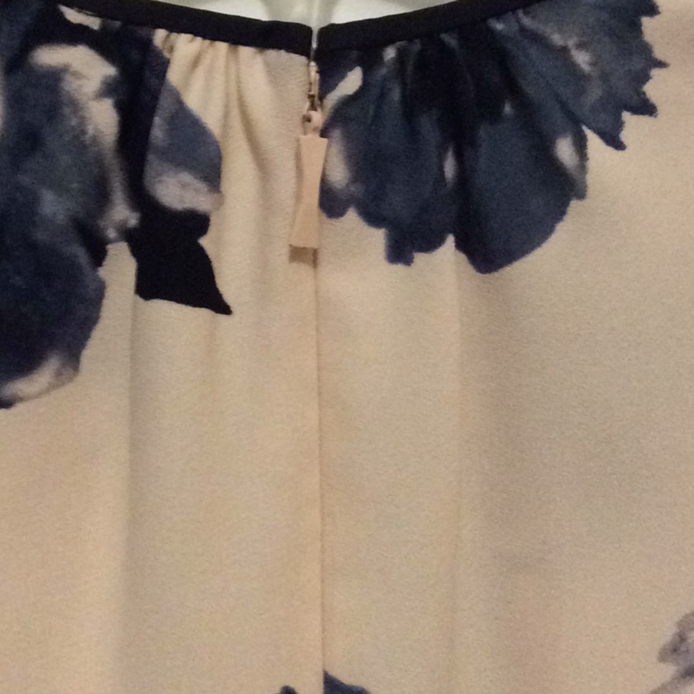 Kate Spade dress. - Picture 4 of 8